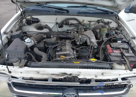 1998 Toyota Tacoma from USA, damaged, VIN 4TAVL52N0WZ118990